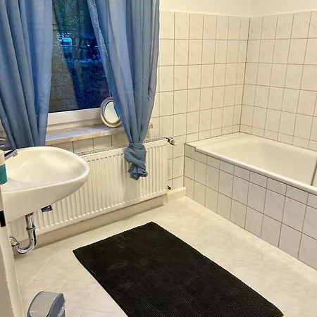 Gemuetlich Wohnen In Blankenstein Am Rennsteig *