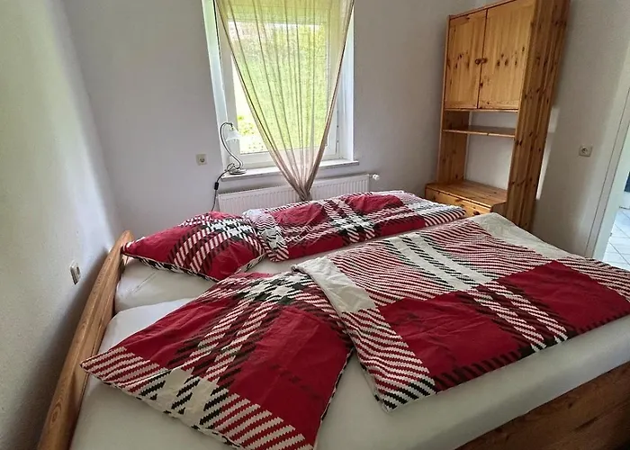 Апартаменты Gemuetlich Wohnen In Blankenstein Am Rennsteig